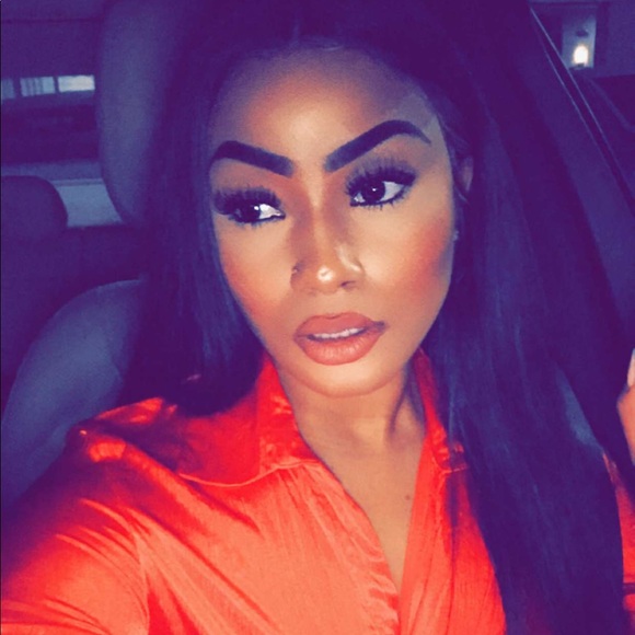 Meet your Posher, Hawa-Ellen - Picture 3 of 7